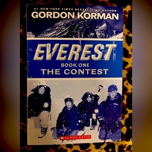 💜Everest Book One- The Contest PB - EUC